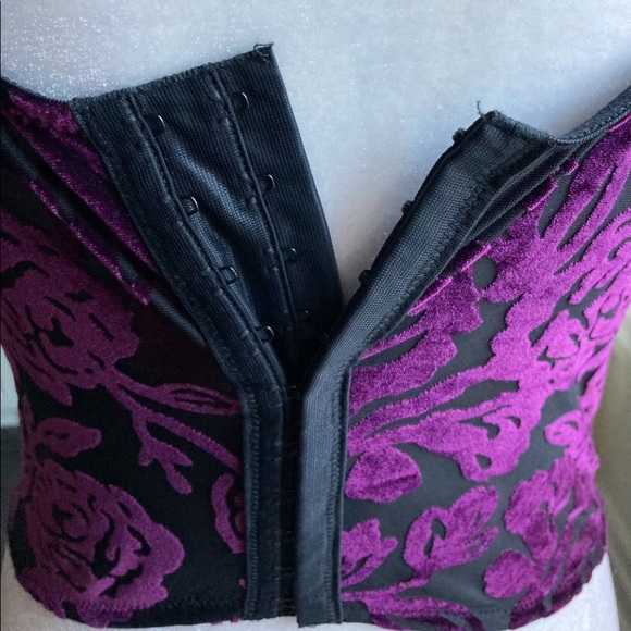LA SENZA Black Floral Corset Bustier Top SZ M - Picture 3 of 4
